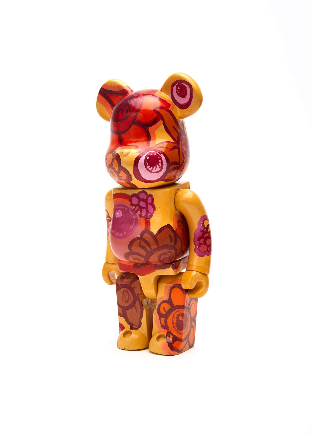 Ahinta Magenta Bearbrick